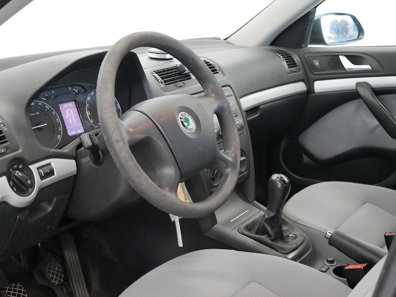 Škoda Octavia - fotka 5 z 6