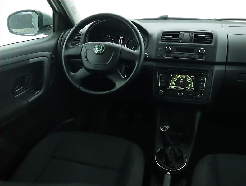 Škoda Fabia (2011) Ambiente 1.2 TSI, Serv.kniha - fotka 7 z 15