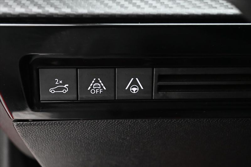Peugeot 508 1,5 BlueHDi 96 kW AT8 Záruka a - fotka 25 z 30