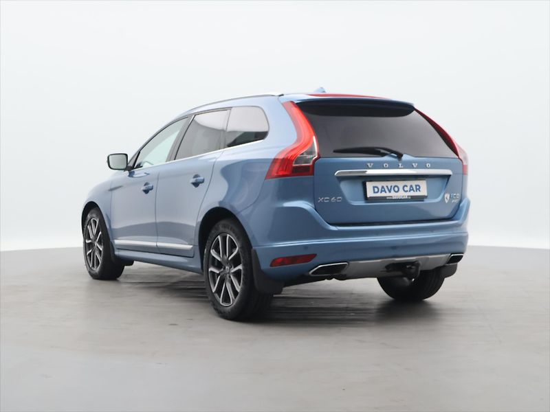 Volvo XC60 2,4 D5 169kW CZ Inscription - fotka 5 z 30