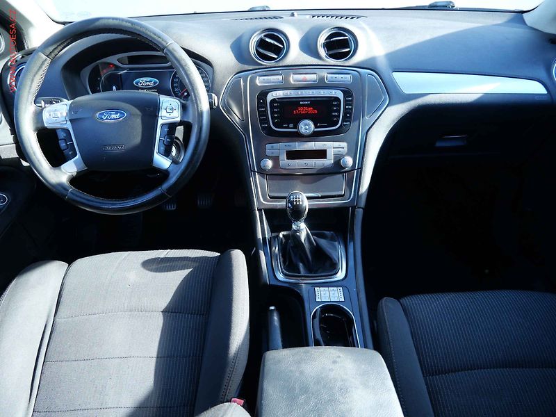 Ford Mondeo (2009) 2.0 TDCi, autoAC - fotka 8 z 20