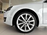 Škoda Octavia 2,0TDI DSG*Navi*Xenon*Kamera - náhled 35