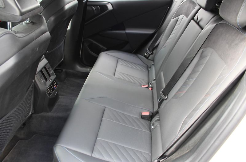 BMW X3 20d xDrive - fotka 18 z 24