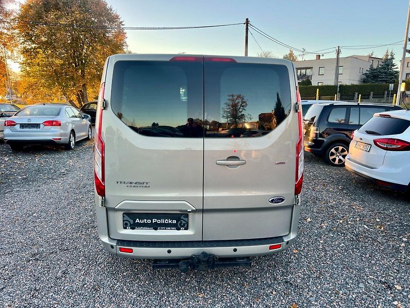 Ford Transit Custom (2013) 2.2TDCi 114 kW 5 míst L1 - fotka 6 z 19