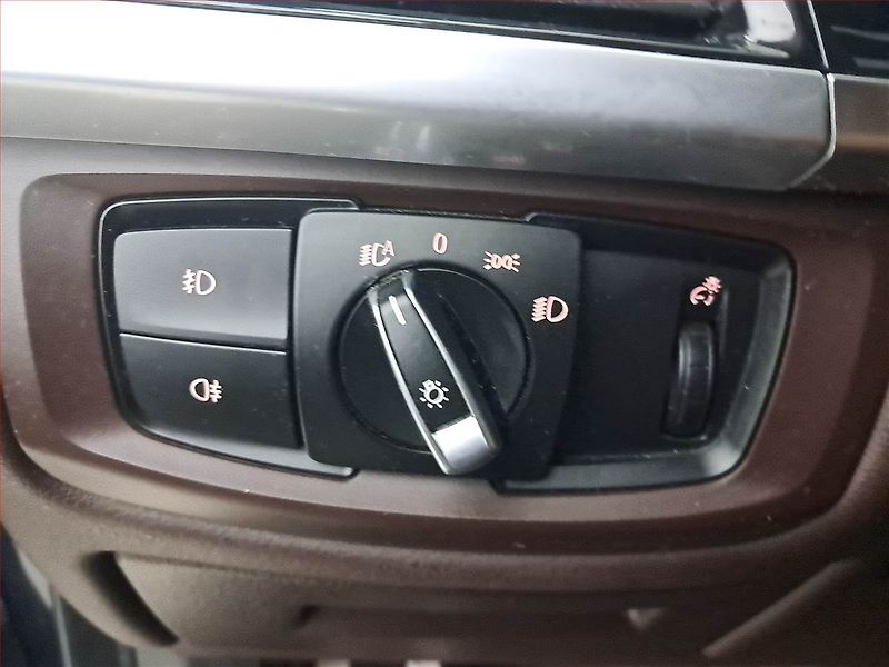 BMW X5 (2018) M Paket xDrive40d - fotka 20 z 25