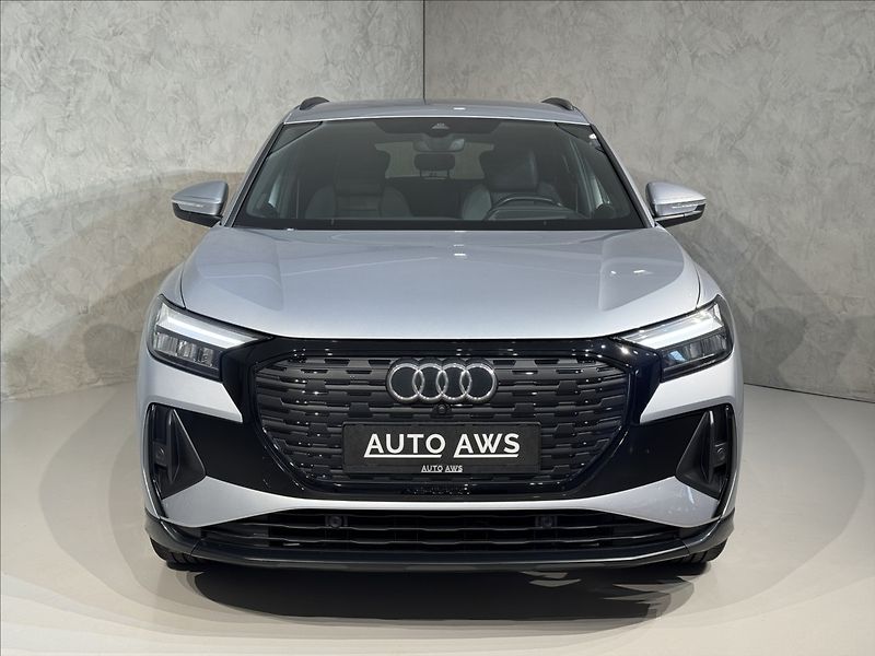 Audi Q4 e-tron 35 S-Line LED HUD Kamera - fotka 3 z 45