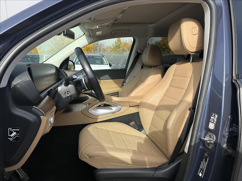 Mercedes-Benz GLS 450 4MATIC AMG linie - fotka 10 z 13