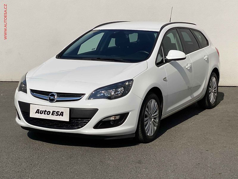 Opel Astra (2015) 1.4i, ČR, AC, tempo, +pneu - fotka 3 z 17
