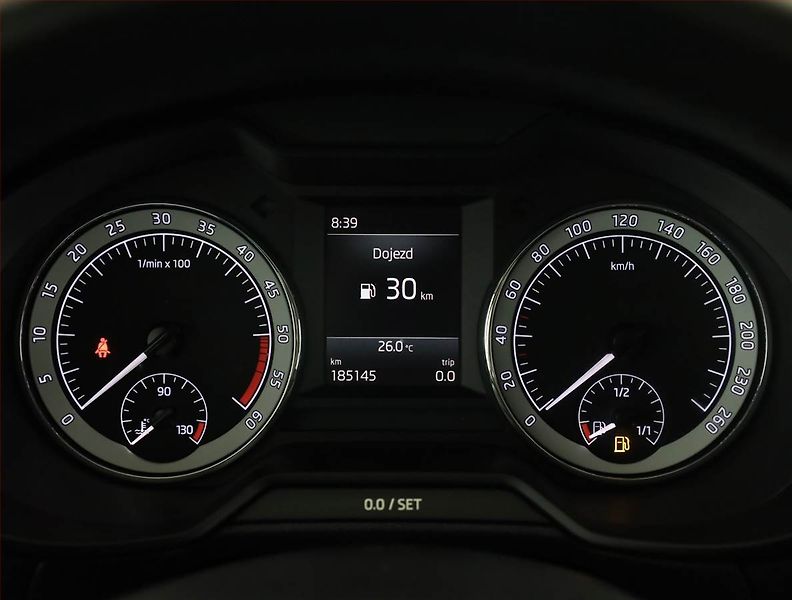 Škoda Octavia (2019) Style 1.6 TDI, Tempomat - fotka 9 z 17