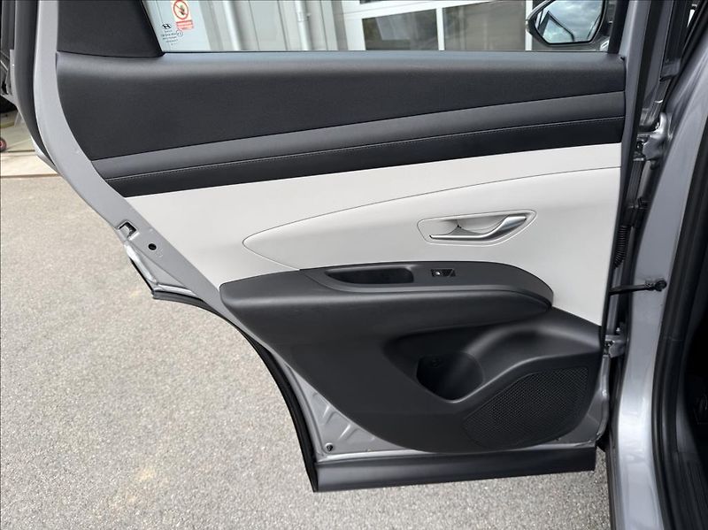 Hyundai Tucson 1,6 T-GDI  Comfort - fotka 10 z 22