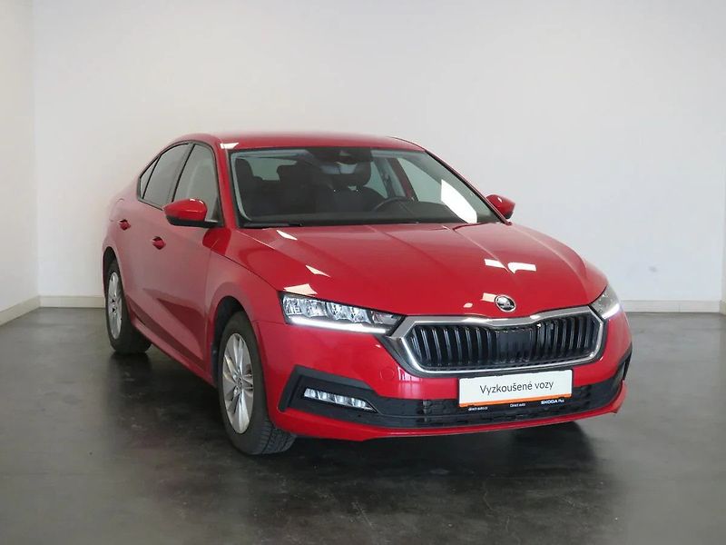 Škoda Octavia - fotka 8 z 23