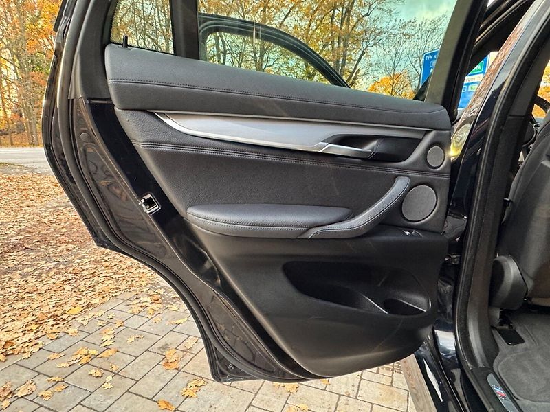BMW X6 (2016) 3.0 xDrive, M Paket - fotka 10 z 42