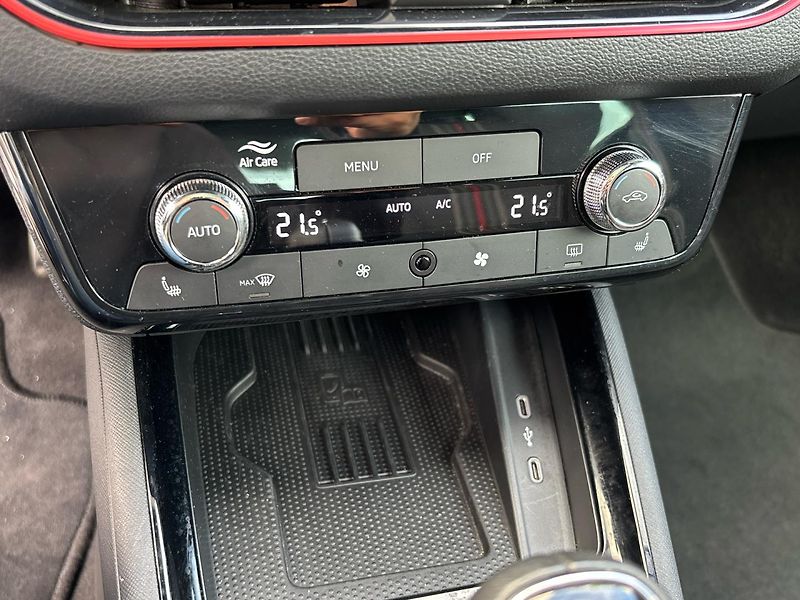Škoda Scala Monte Carlo - fotka 20 z 27