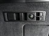 BMW iX xDrive40 Sport Paket - náhled 32