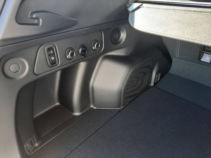 Subaru Forester (2026) NOVÝ FORESTER 2,0i TOURING - fotka 27 z 47