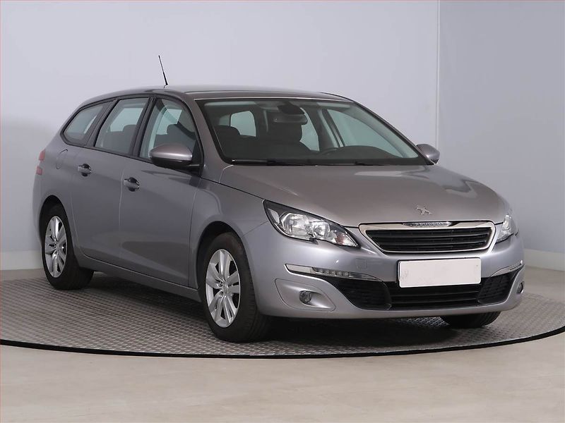 Peugeot 308 (2017) 1.2 PureTech, ČR,1.maj - fotografie inzerátu