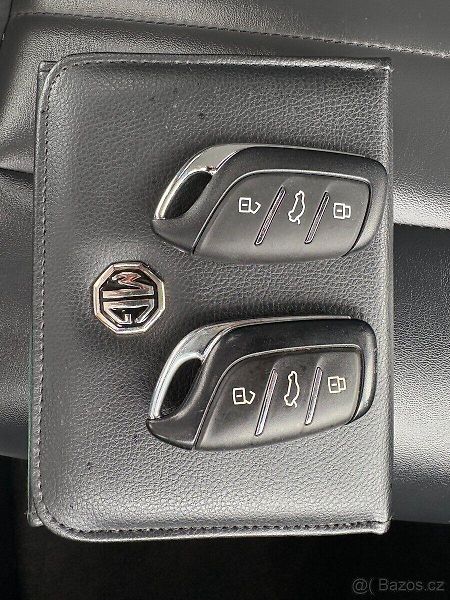 MG ZS 1.0TGI Automat, Navi, Kamera - fotka 20 z 20