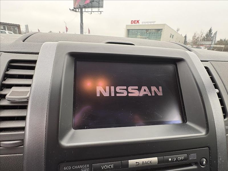 Nissan X-Trail 2,0 dCi 127kW 4x4 Výbava,Or.Km - fotka 14 z 35
