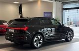 Audi Q8 e-tron 55 Q SoH 97% 360k Pano Vzduch - náhled 3