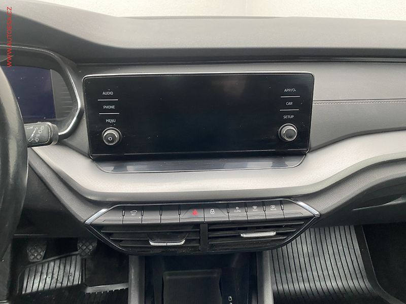 Škoda Octavia (2022) 2.0 TDi, 1.maj,ČR, Ambition - fotka 12 z 19