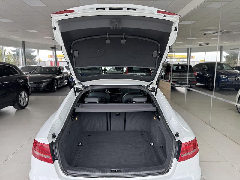 Audi A5 1,8TFSI S-LINE*Xenon*20