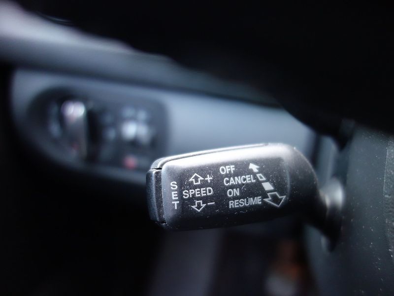 Audi A3 (2009) 2.0TDi 103kW MAN -SERVISOVÁNO - fotka 17 z 34