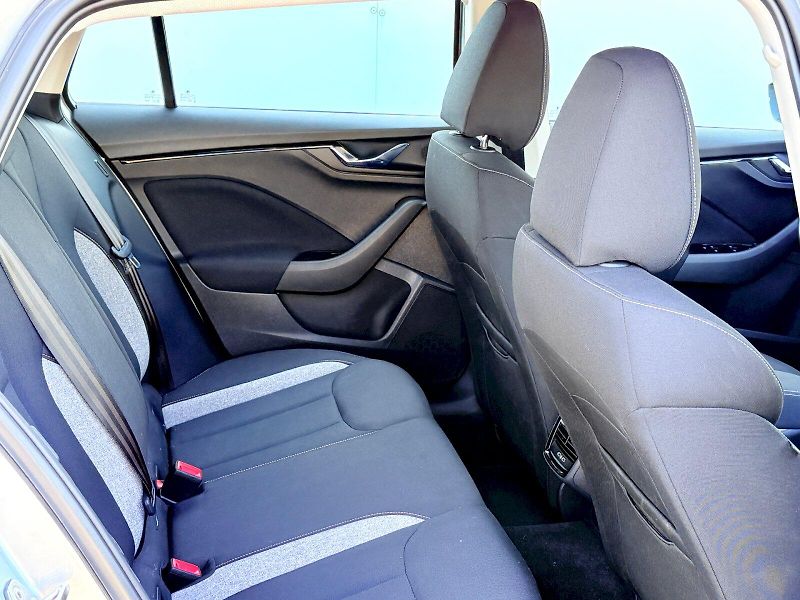 Škoda Scala (2025) 1.0 TSI / 85 kW / SELECTION - fotka 18 z 29