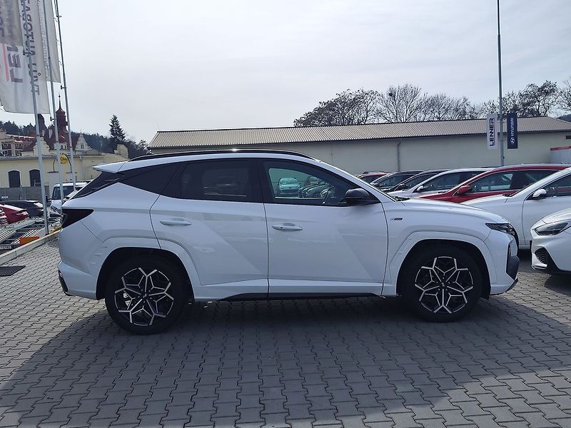 Hyundai Tucson 1.6 T-GDi/110kW N-Line DCT - fotka 4 z 36