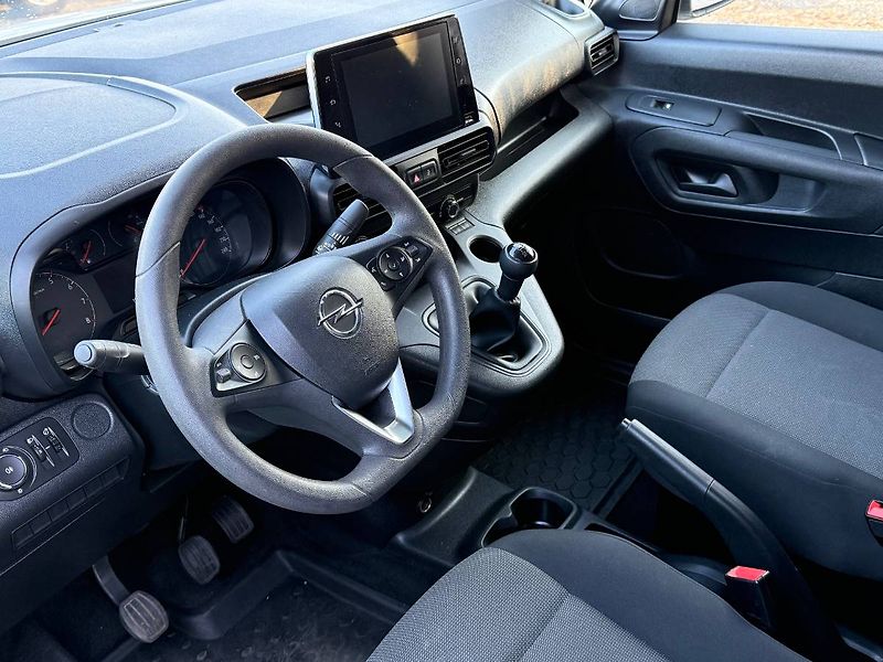 Opel Combo (2020) 1.5 CDTi 75 kW - fotka 8 z 22