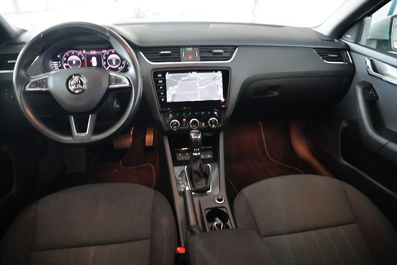Škoda Octavia - fotka 5 z 26
