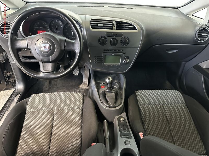 Seat Leon (2008) 1.4i, Reference - fotka 8 z 16