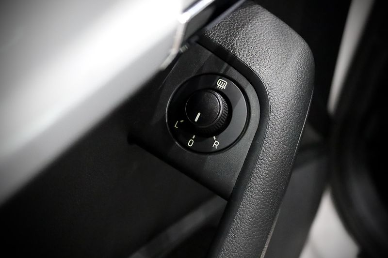 Škoda Octavia 3 Combi 1.4 TSI 103 kW - fotka 20 z 25