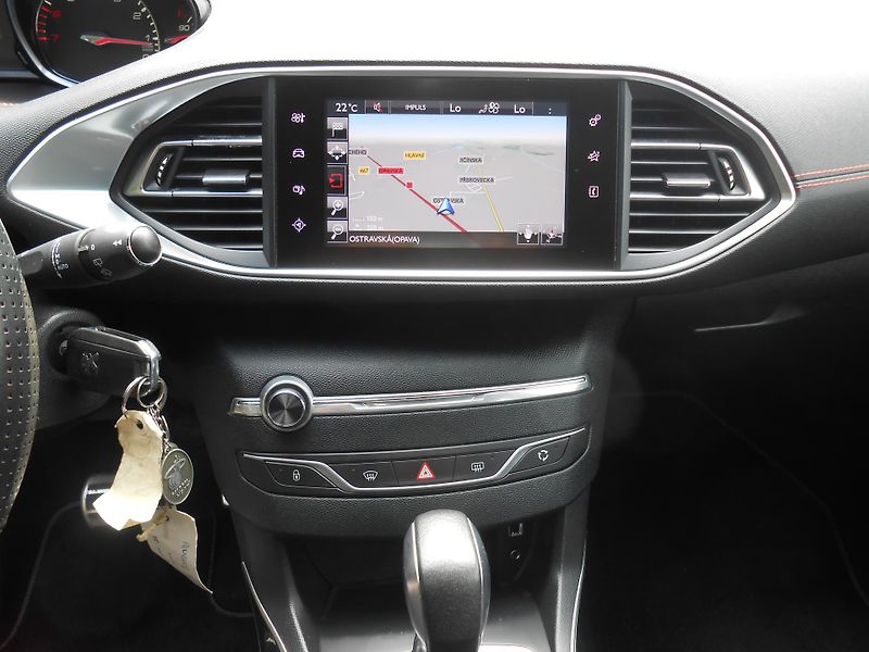 Peugeot 308 GT-Line,AUTOMAT,120TKm - fotka 31 z 43