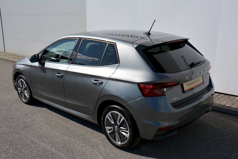Škoda Fabia (2023) 1.5 TSI 110 kW Style PLUS DSG - fotka 7 z 26