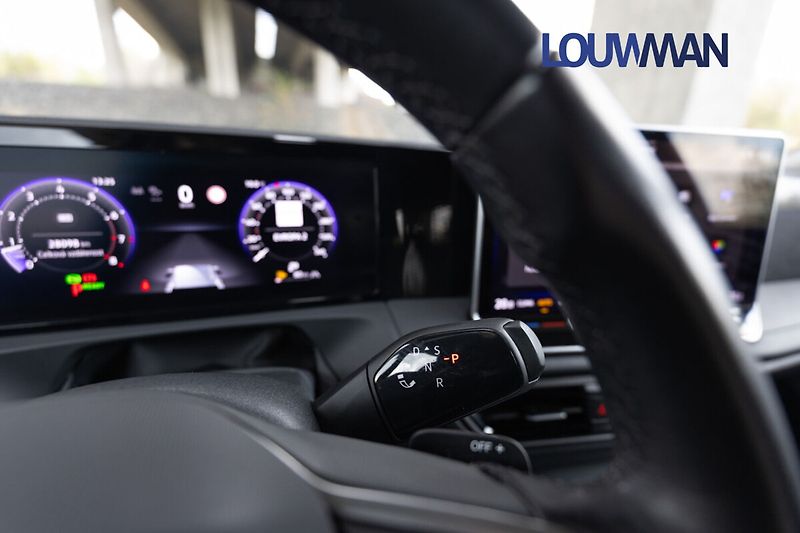 Volkswagen Tiguan 1.5 Life DSG - fotka 17 z 34