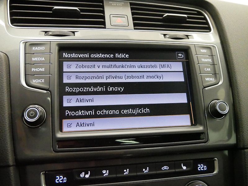 Volkswagen Golf - fotka 22 z 35
