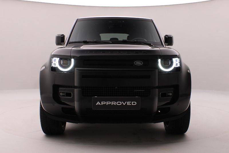 Land Rover Defender 110 P400 X-DYNAMIC REZERVACE - fotka 15 z 49