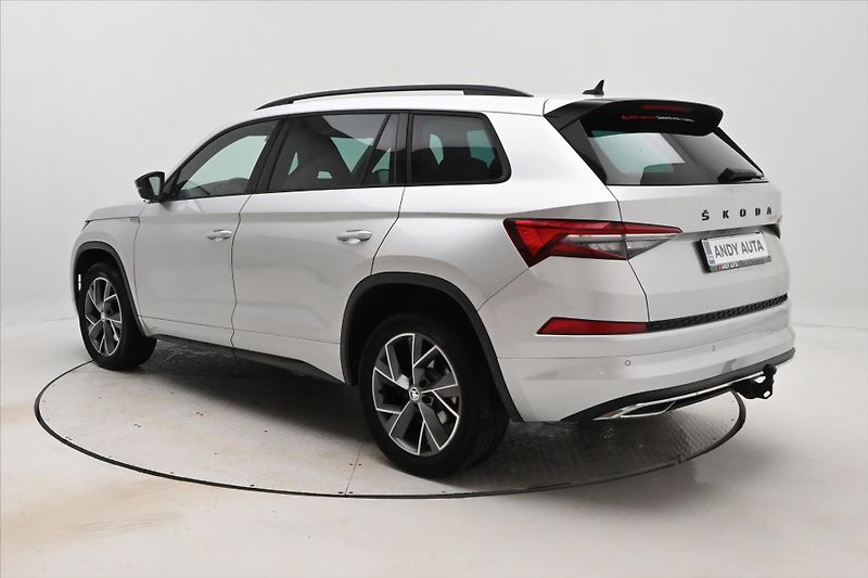 Škoda Kodiaq 2,0 TDI 147 kW DSG 4x4 Sportli - fotka 7 z 33