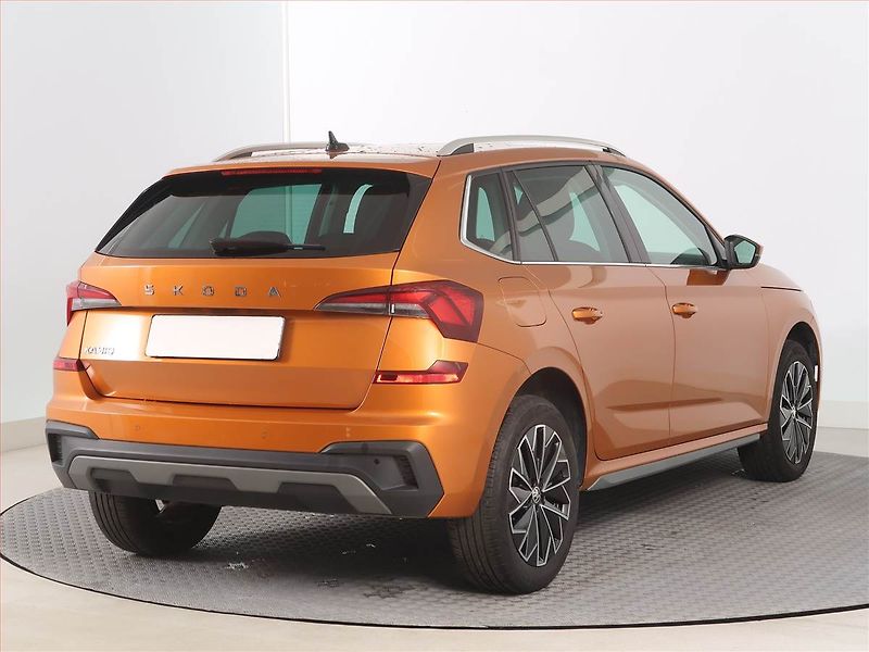 Škoda Kamiq (2024) 1.0 TSI - fotka 5 z 16