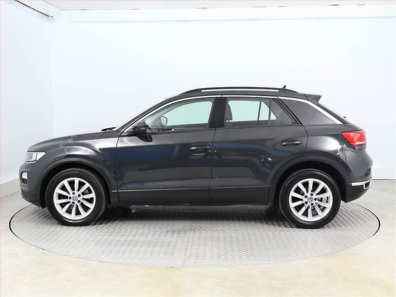 Volkswagen T-Roc (2021) 2.0 TDI 4Motion, 4X4, Automat - fotka 3 z 17
