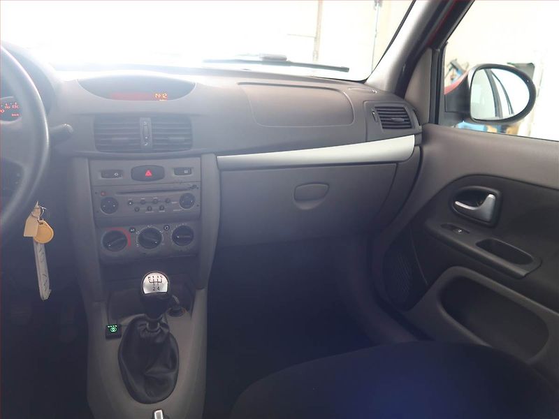 Renault Thalia (2009) 1.2 16V, LPG, nová STK, Klima - fotka 8 z 15