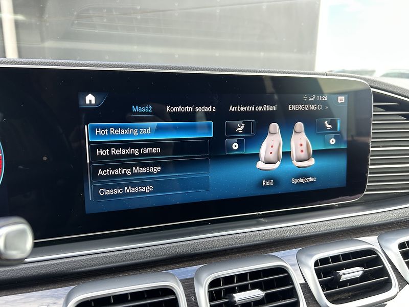 Mercedes-Benz GLS 400d 4MATIC AMG AIRMATIC - fotka 20 z 36