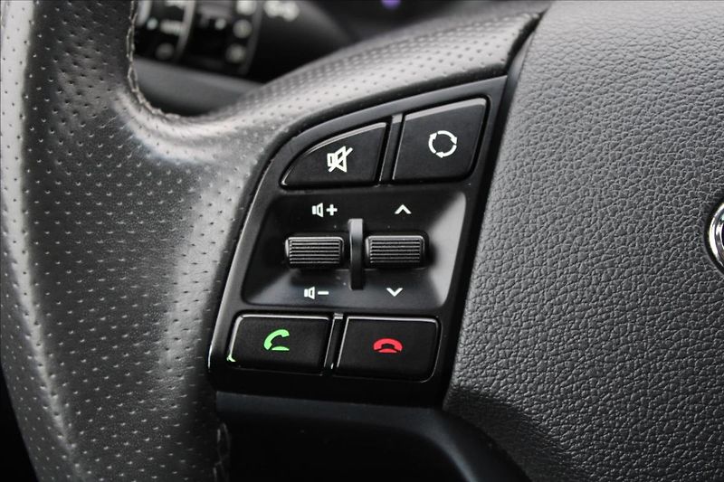 Hyundai Tucson 1,6 T-GDI  ČR,1.MAJ,TRIKOLOR - fotka 18 z 33