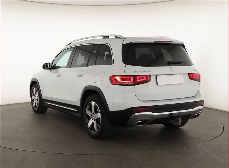 Mercedes-Benz GLB (2021) 200 d 4MATIC - fotka 4 z 21