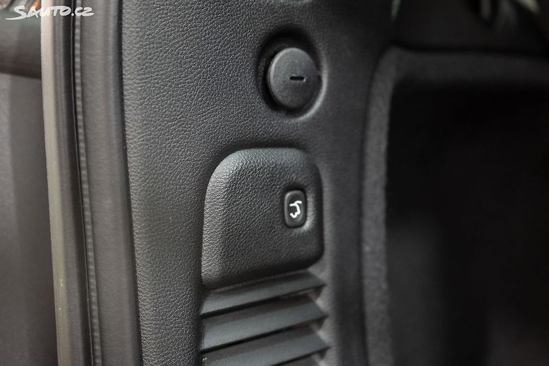 Dodge Durango GT / 3.6i V6 216 kW LPG 7 míst - fotka 23 z 33