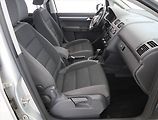 Volkswagen Touran (2011) Comfortline 2.0 TDI, Automat - náhled 9
