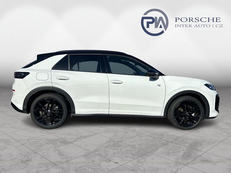 Volkswagen T-Roc R-Line 1,5 eTSI 110 kW 7DSG - fotka 7 z 20