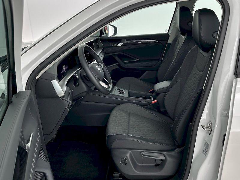 Volkswagen Tayron (2025) 2.0 TSI 150kW 4Motion DSG - fotka 7 z 36
