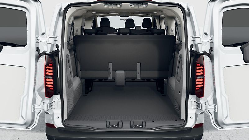 Volkswagen Caravelle 2,0TDI 110KW - fotka 4 z 4