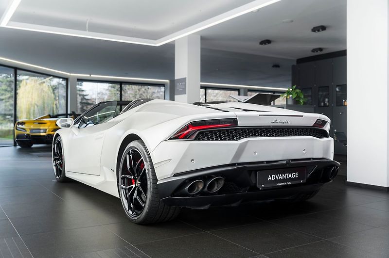 Lamborghini Huracán LP 610-4 Spyder Lift/Kamera/Se - fotka 4 z 27